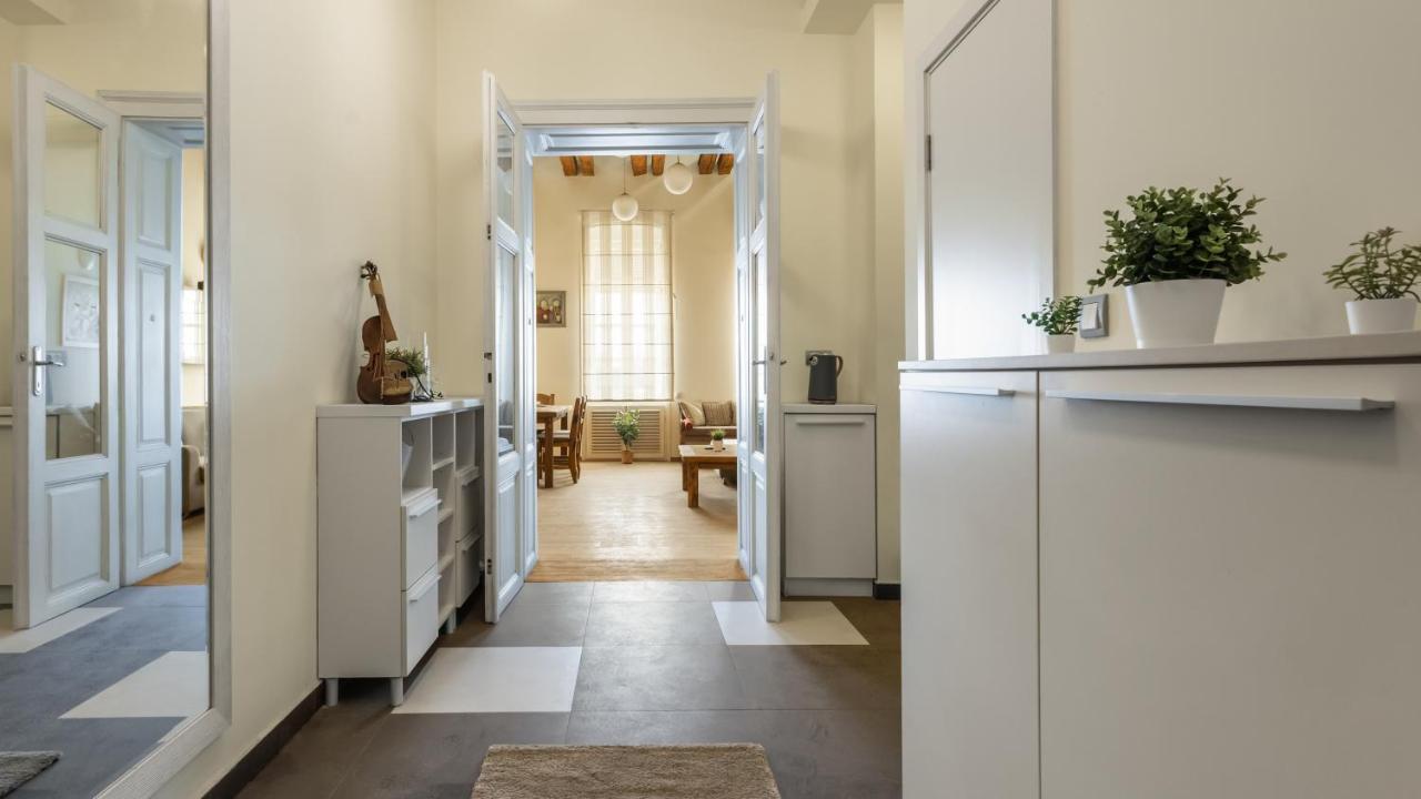 Old Port Lux Riverview Duplex In Center *