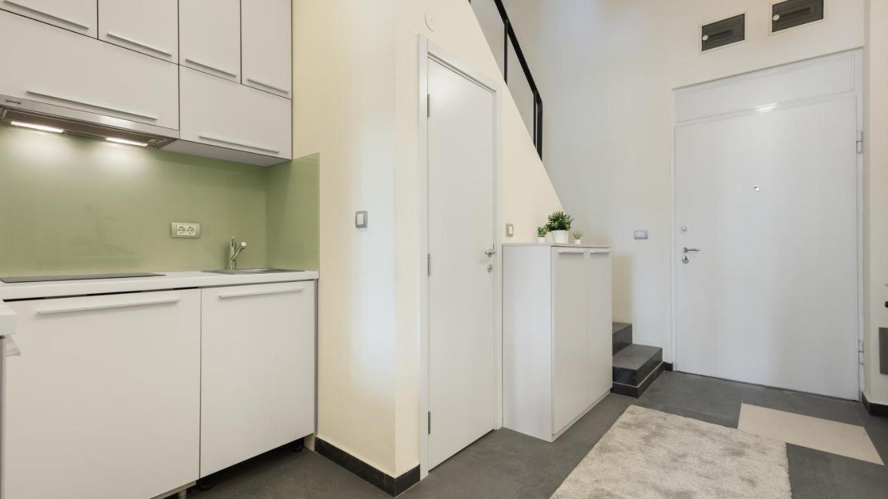 Апартаменты Old Port Lux Riverview Duplex In Center Белград